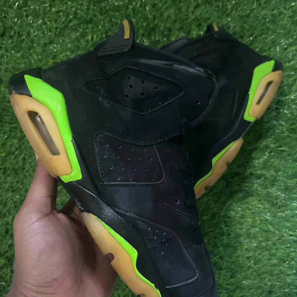 Air Jordan 6 Electric Green Size 7Y GS Used No Box